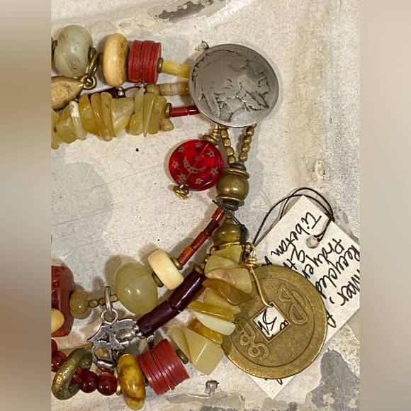 Amber, Agate & Coral Bracelet - Picture 7 of 9